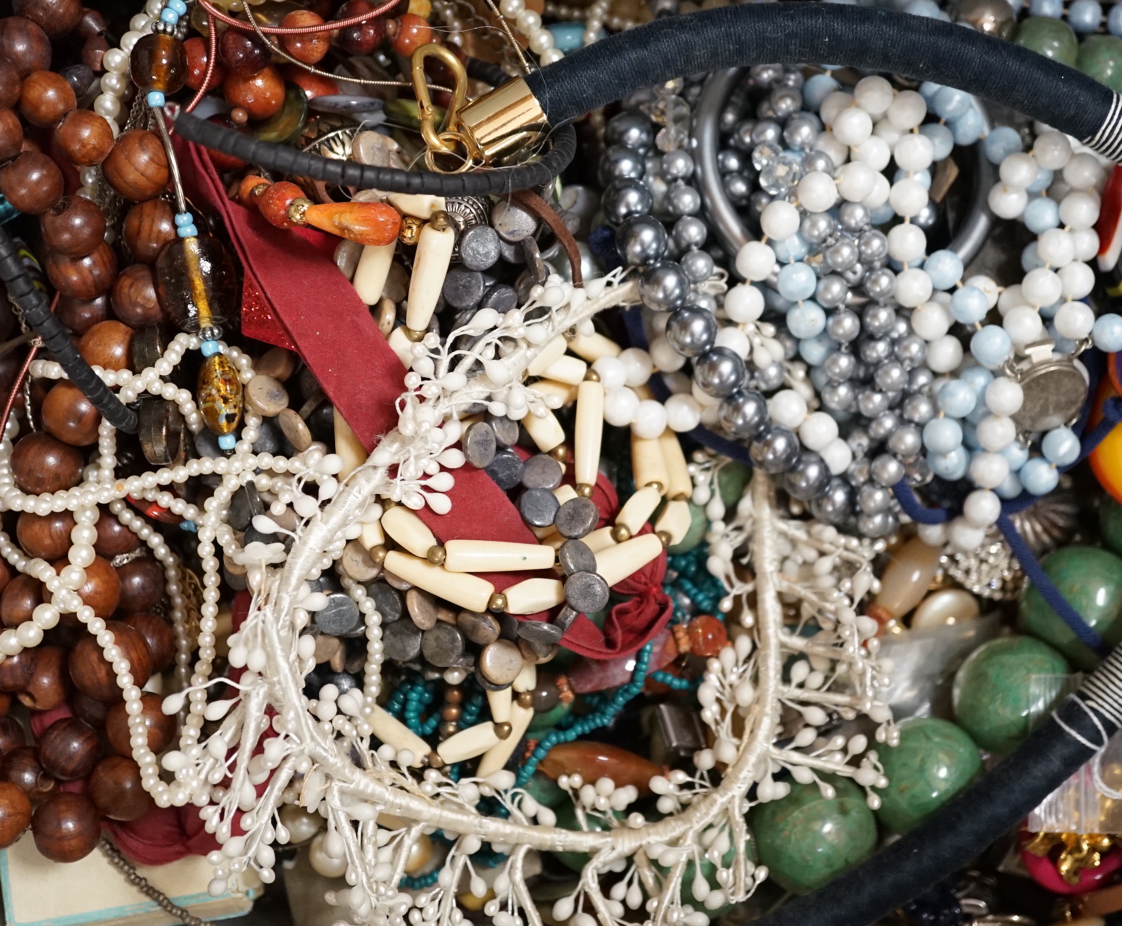 A large quantity of assorted costume jewellery.